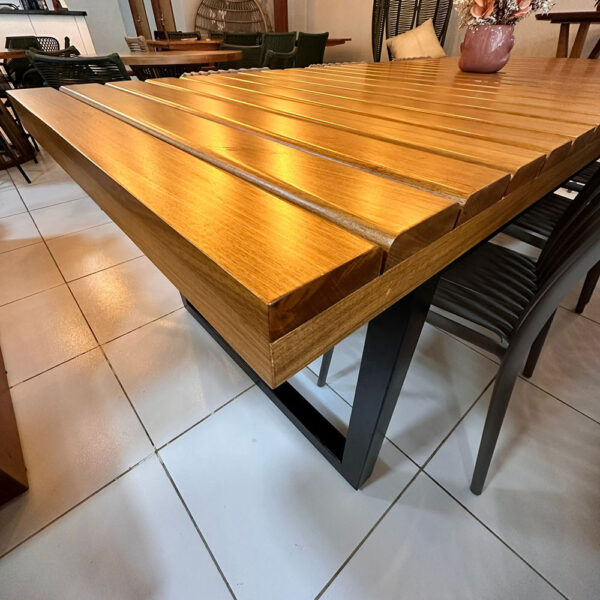 Mesa área externa - Imagem 3