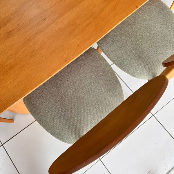 Mesa de jantar OVAL - Imagem 3